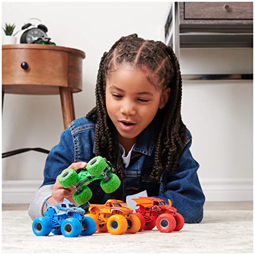 Die-Cast Monster Trucks, 1:64 Scale, Toys for Kids Ages 3 and Up B292777