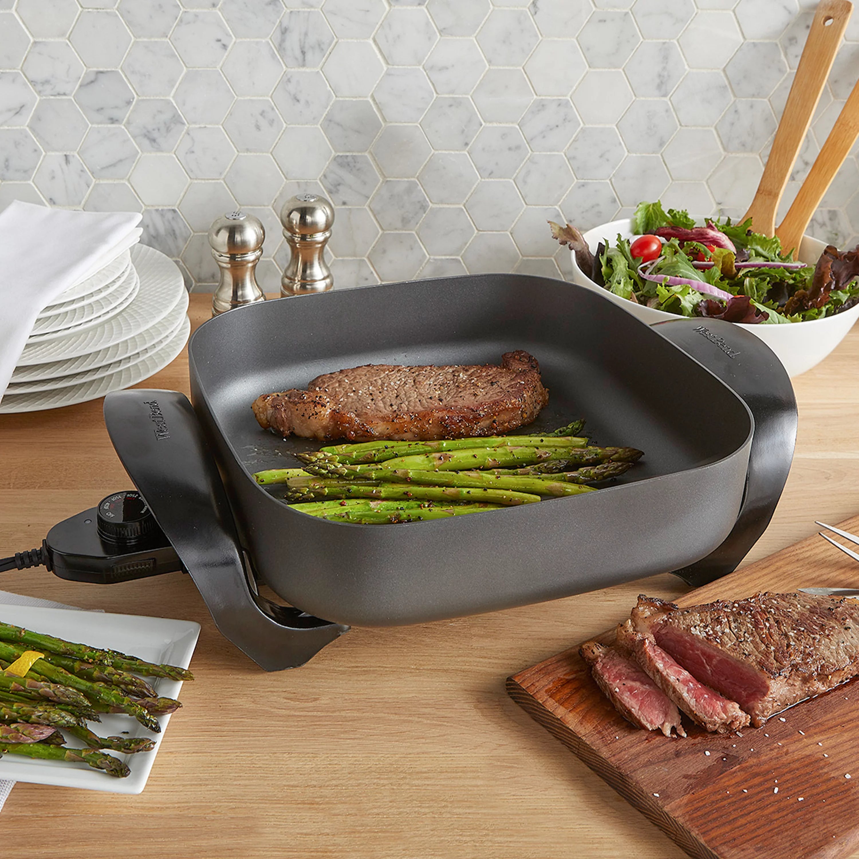 Electric Skillet with Nonstick Coating, 12-Inch C277838