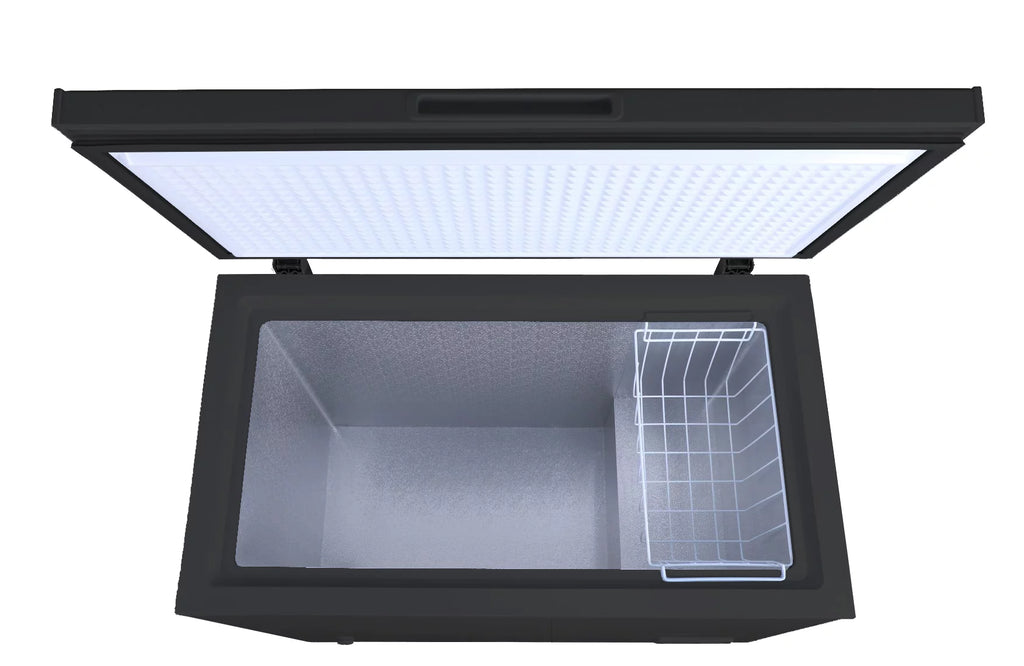 7.1 Cu Ft Chest Freezer, Black K100