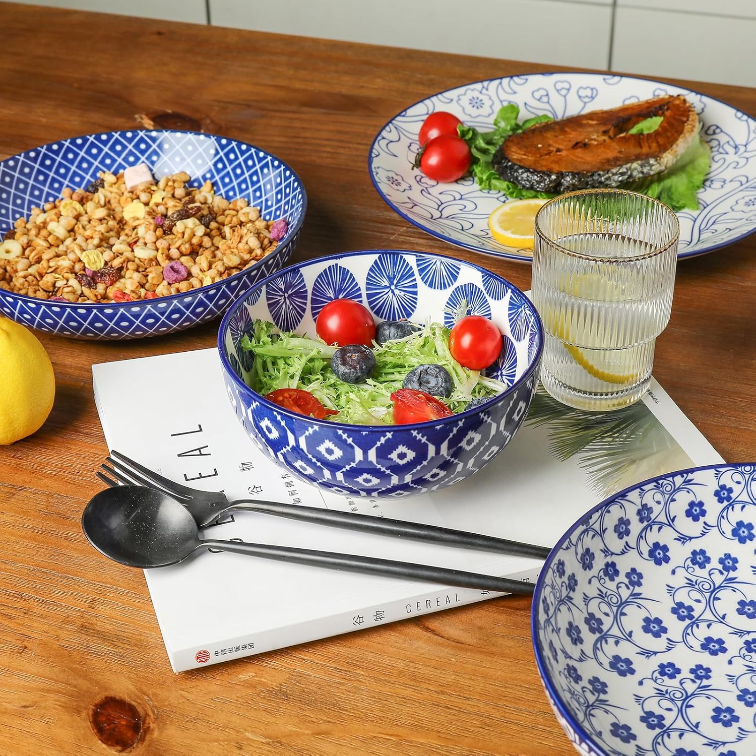 10 inch Porcelain Dinner Plates with 16-Piece Dinnerware Set, Vintage Blue W1400