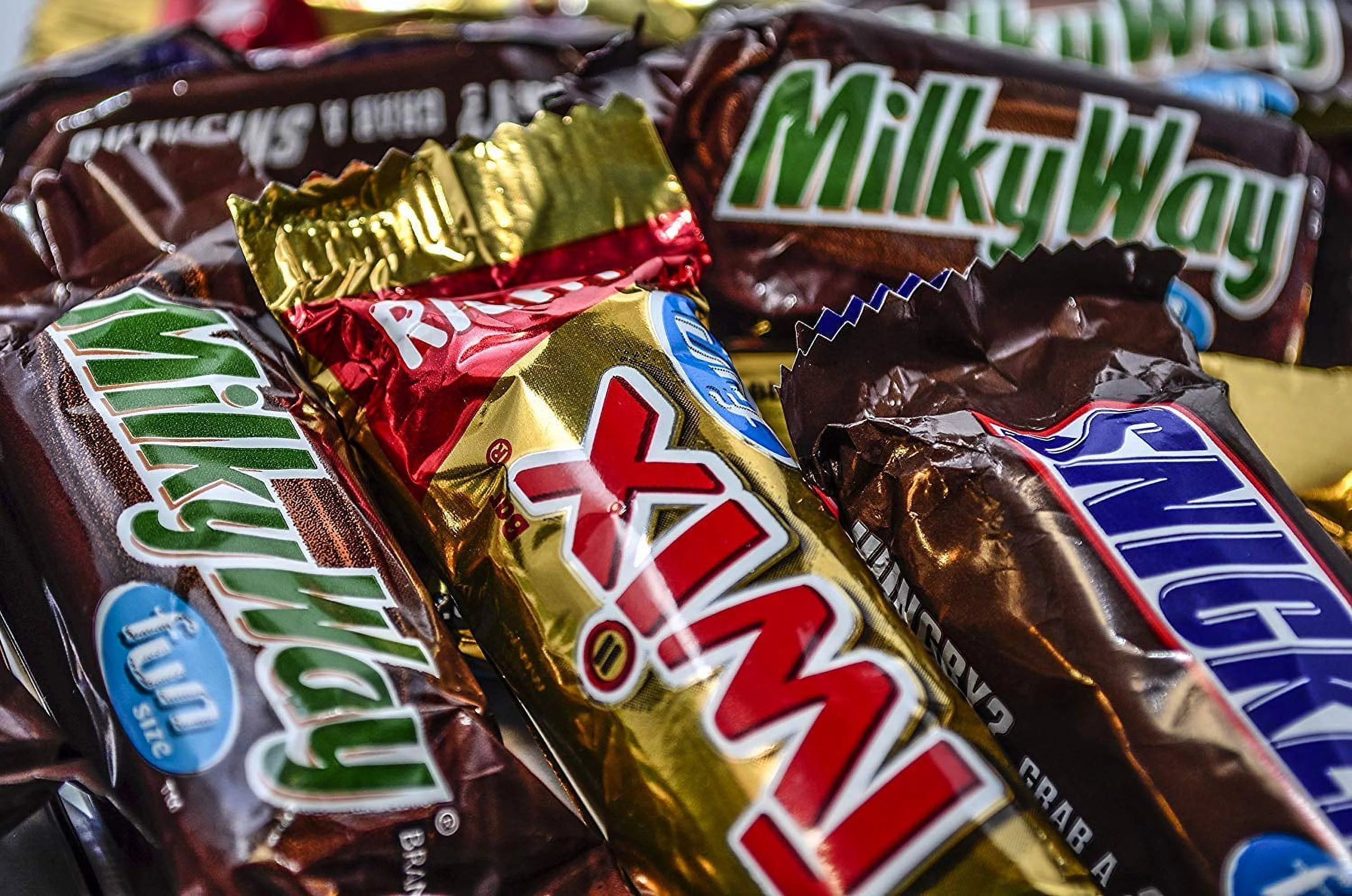Chocolate Candy Bars Variety Pack Gift Box R73826