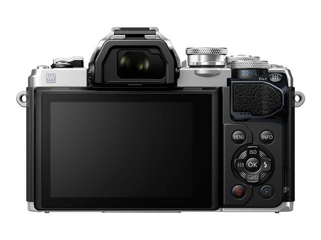 Mirrorless Digital Camera with 14-42mm Lens R92346