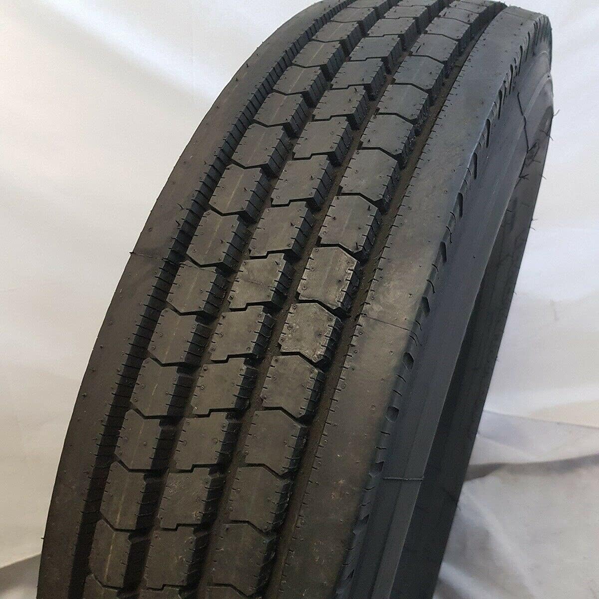 10R22.5 16 Ply Heavy Duty Steer Tires (2-Pack) Y405