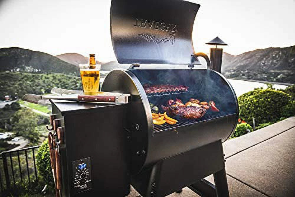 Pellet Grill & Smoker with 572 Sq. In. Capacity I28483