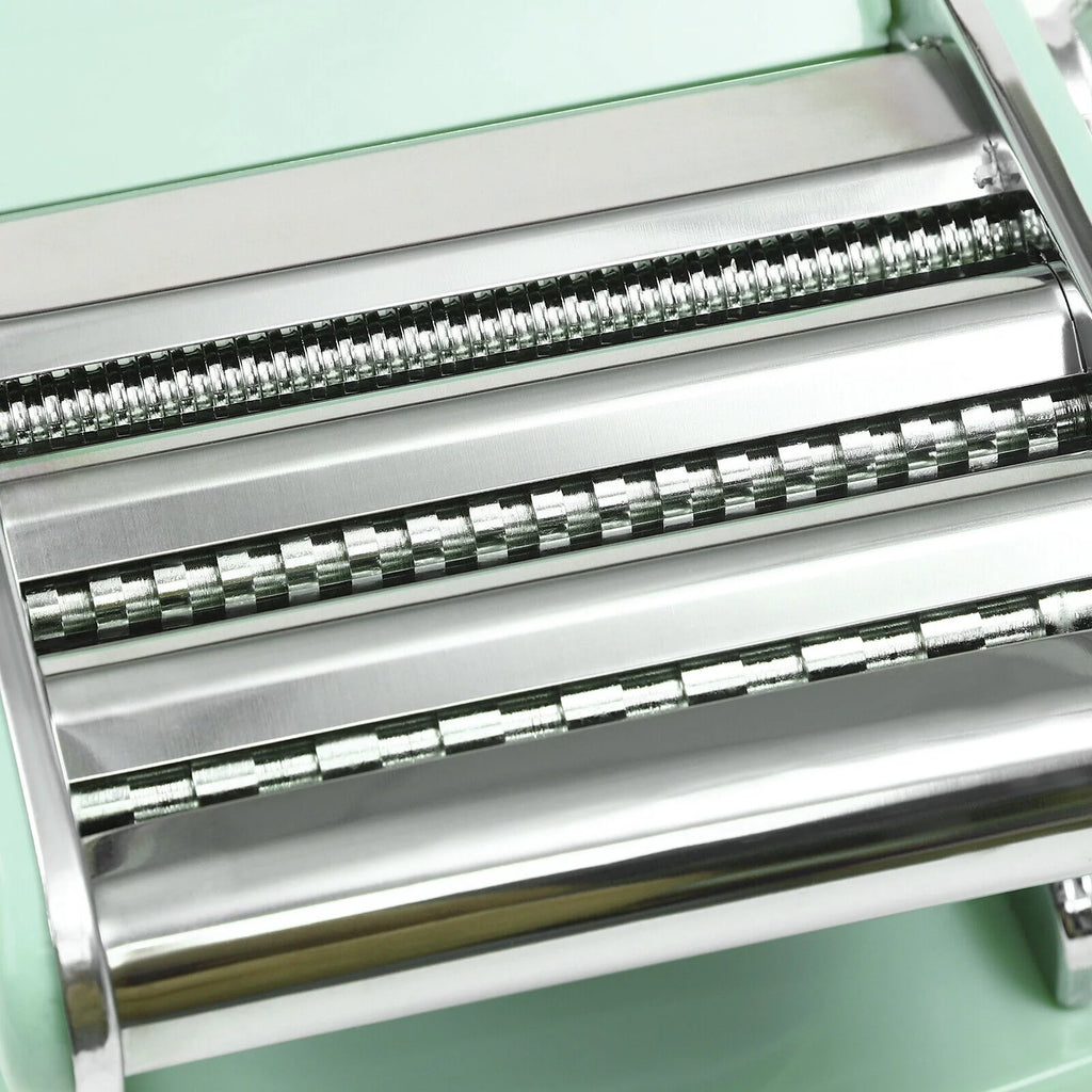 Pasta Maker & Roller Machine for Spaghetti and Fettuccine, Green R668