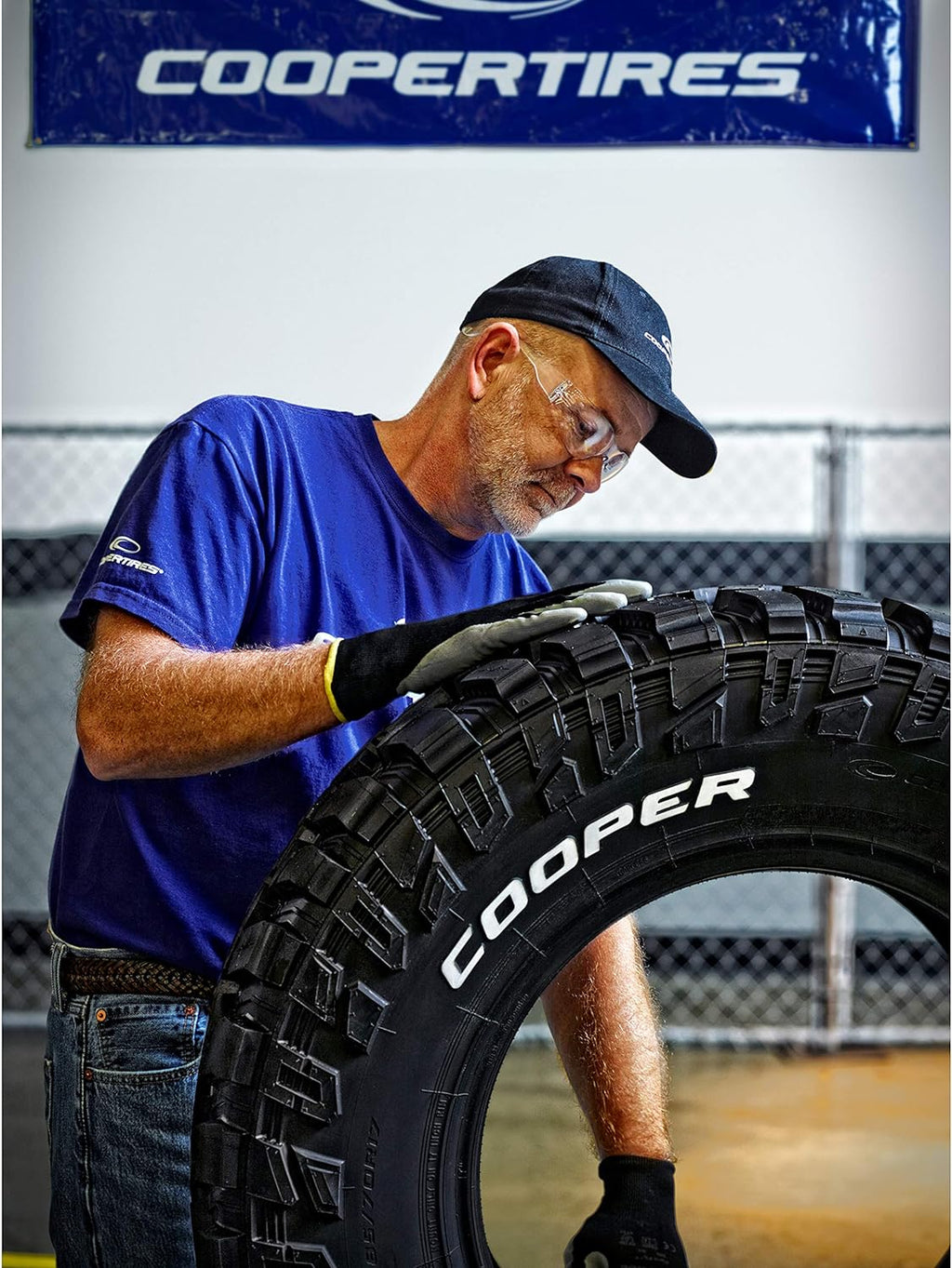 All-Season LT255/75R17 Tire E70899