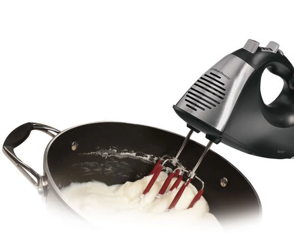 Hand Mixer with SoftScrapes Beaters R208